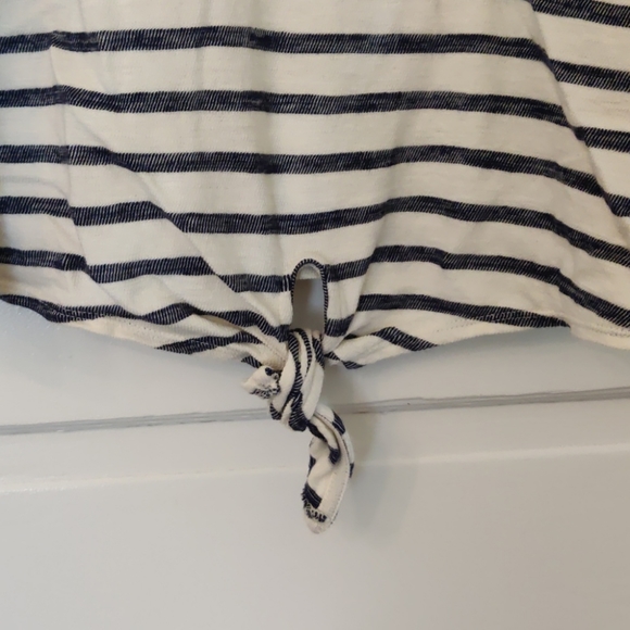 Top - Picture 3 of 3